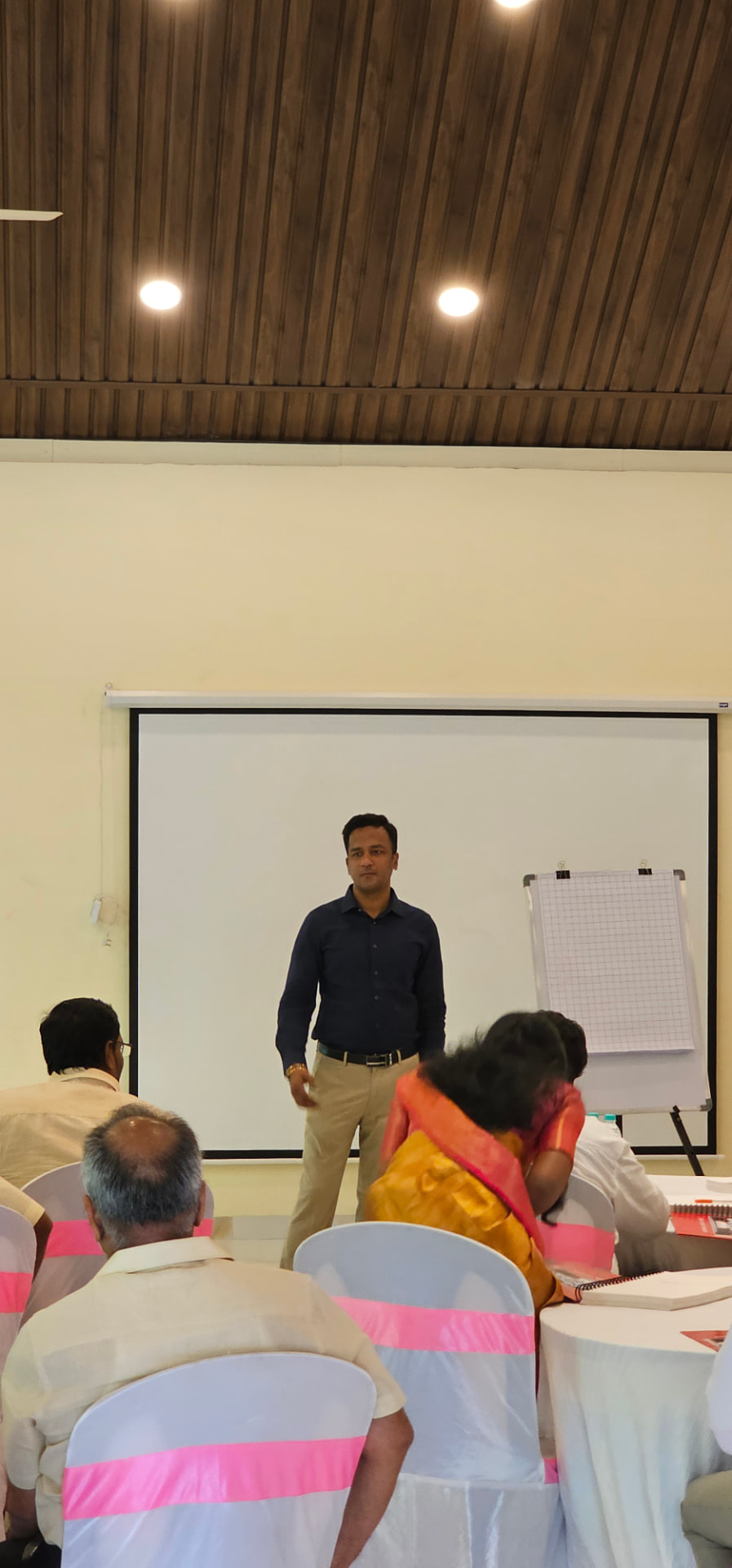 Entrepreneurs attending a Coach Dhejo business coaching session